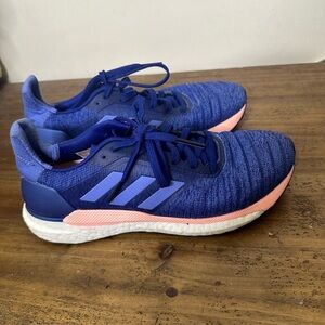 Adidas Women's Blue and Pink Sneakers
